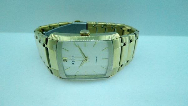 Relic All Stainless Steel Japanese Movement Quartz Wristwatch zr77292 Gold Watch GreatWatchesOnline.com